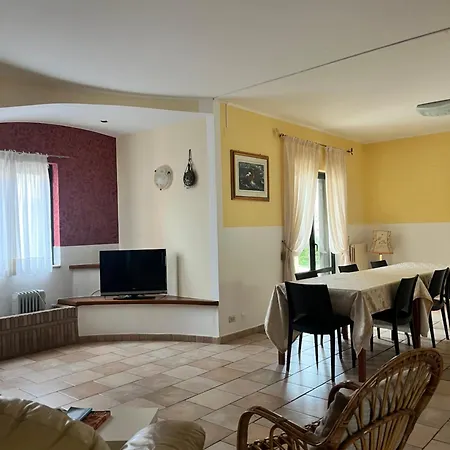 Belvedere Pergusa فيلة *